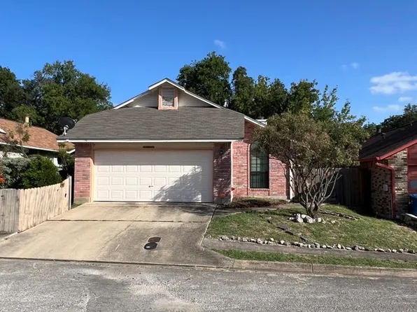 102 Aspen Dr, Kerrville, TX 78028