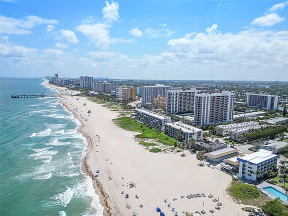 4th image of 531 N Ocean Boulevard #502