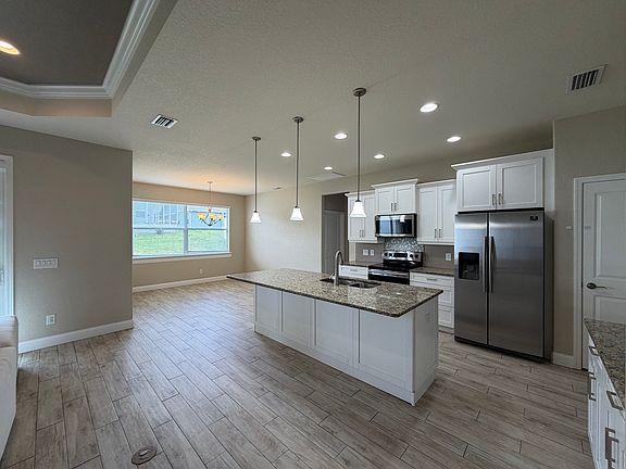 5th image of 3075 Pearly Dr