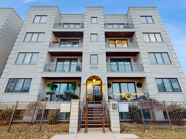 6438 S Woodlawn Ave #2N, Chicago, IL 60637