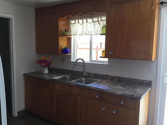 5th image of 6702 44th Ave E #6704