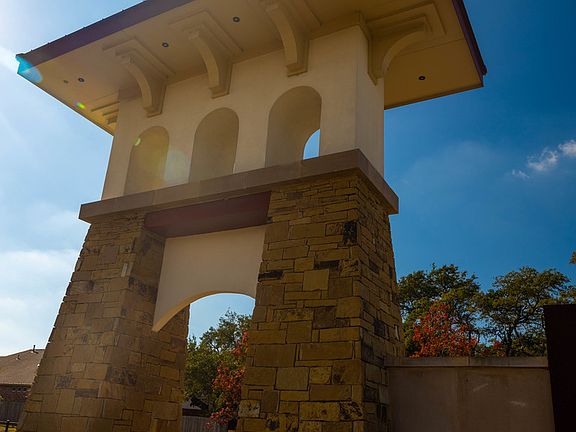 5th image of 3028 Bristow Park