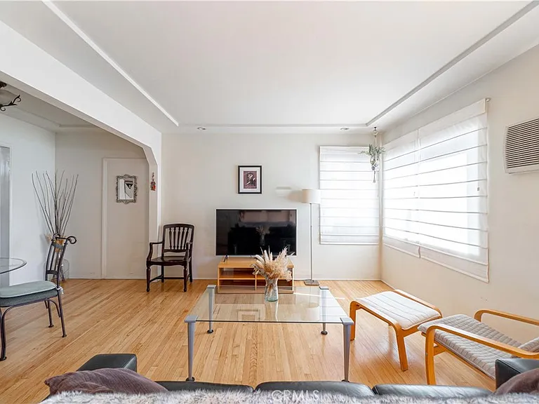 3813 College Ave #1/2 — Photo 5