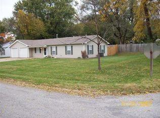 302 Main St, Trimble, MO 64492
