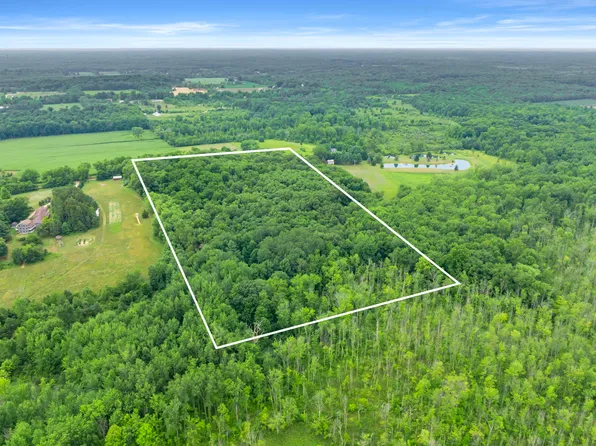 107th Ave, Pullman, MI 49450