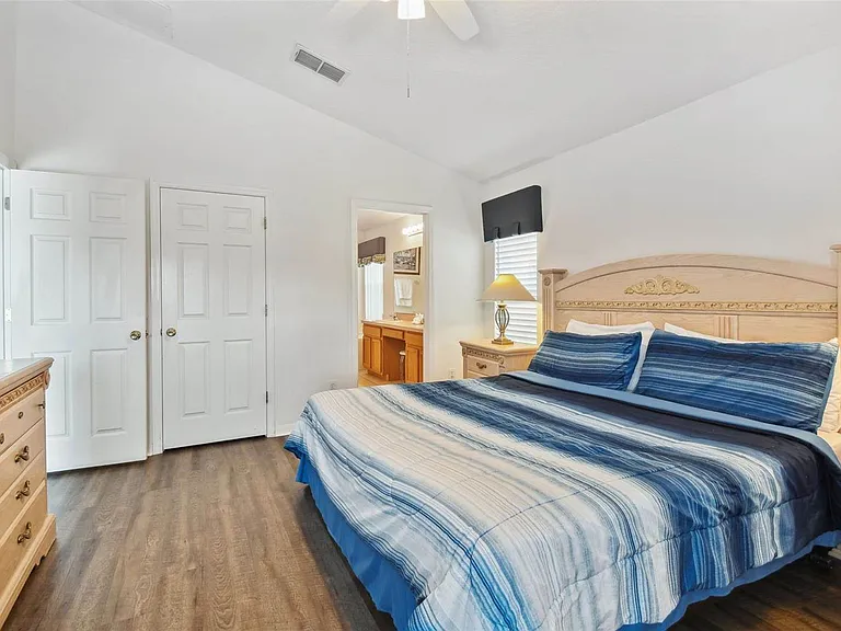 640 Chadbury Way — Photo 13