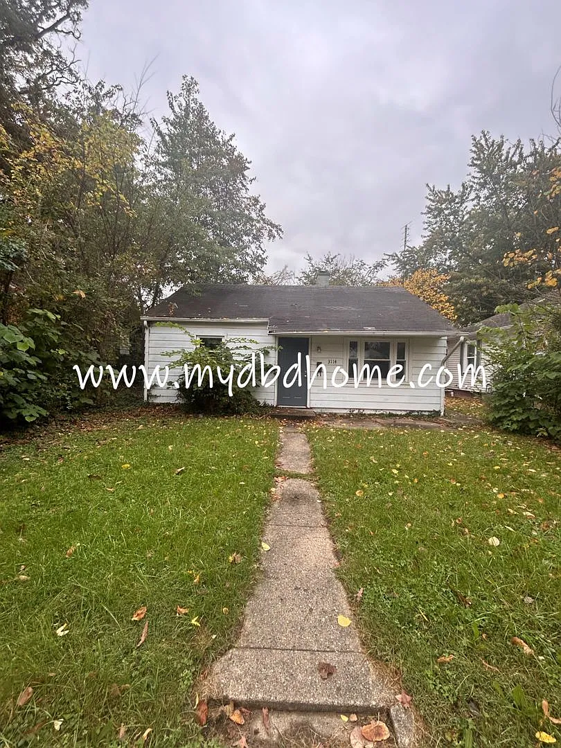 3114 Abbott St — Photo 1
