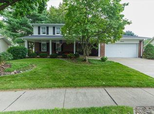16 Gum Tree Pl, Saint Charles, MO 63301