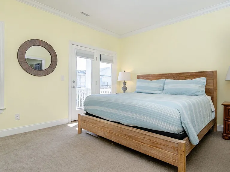 812 Canal Dr #1 — Photo 17