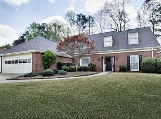 335 N Farm Dr, Alpharetta, GA 30004