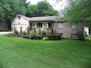 4123 White Pine Dr, Dorr, MI 49323
