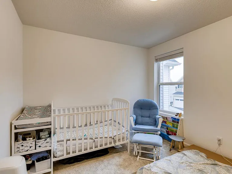 718 Maggie Way — Photo 18