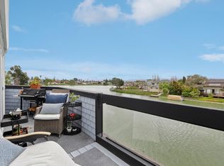 52 Cape Hatteras Ct, Redwood City, CA 94065