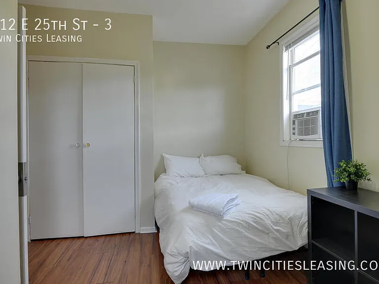 912 E 25th St #3 — Photo 25