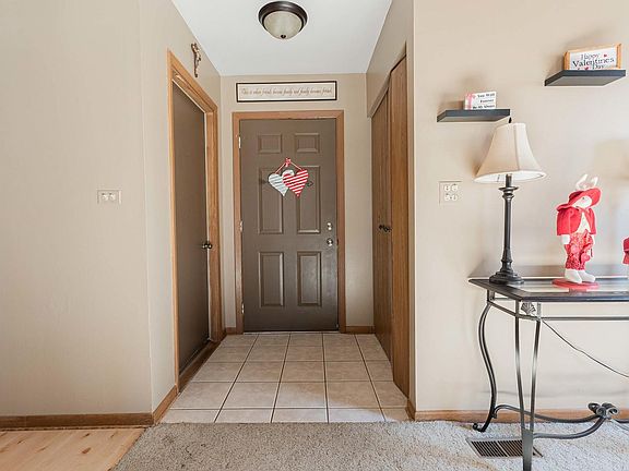 5th image of 1124 Bradbury Cir Unit 1124