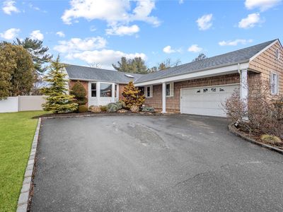 25 Joyce Lane, Woodbury, NY, 11797