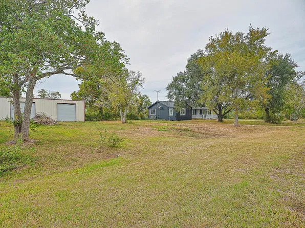 11915 County Road 458, Angleton, TX 77515