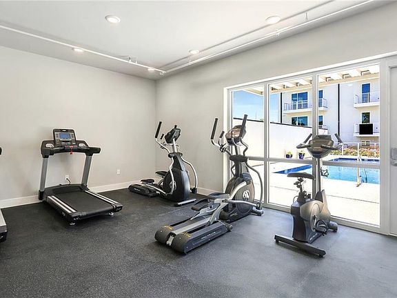 3rd image of 900 Bartholomew St #420