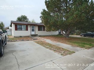 840 E 5th St, Powell, WY 82435