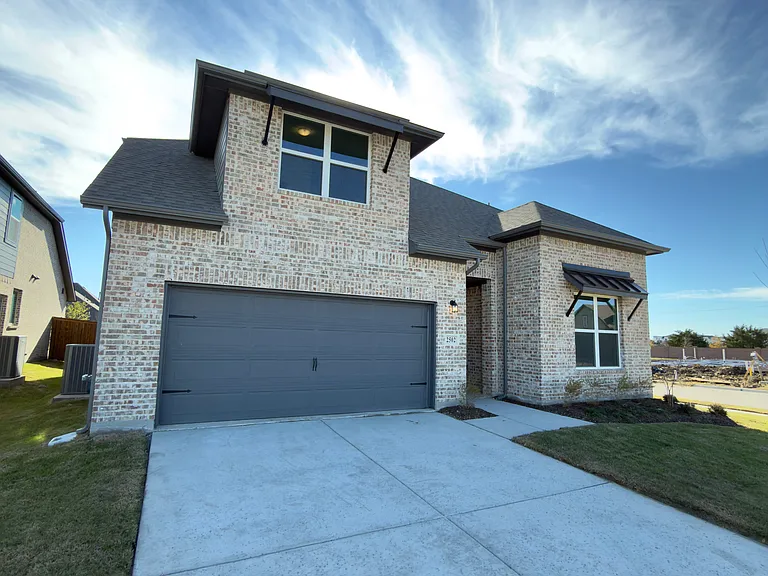 2502 Sturgis St — Photo 3