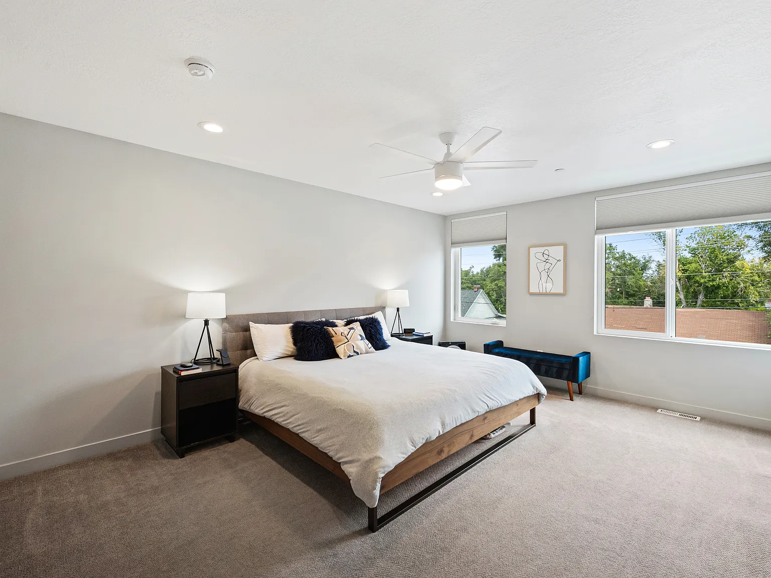 2 bed, 1564 sqft, $2,300 — Photo 3