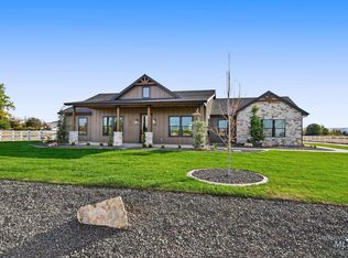 1976 Blake Rd, Emmett, ID 83617