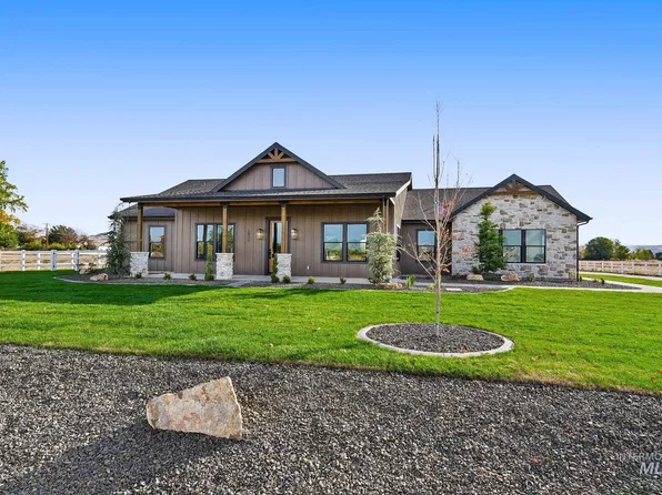 1976 Blake Rd, Emmett, ID 83617