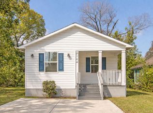 3704 Sauer St, Houston, TX 77004