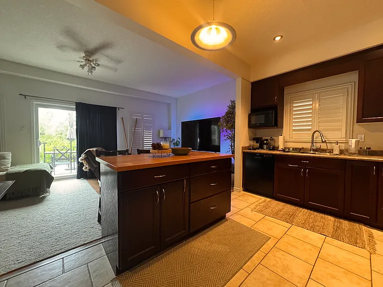 648 Winterberry Ave — Photo 6