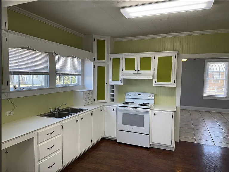 1020 McCulla St — Photo 8