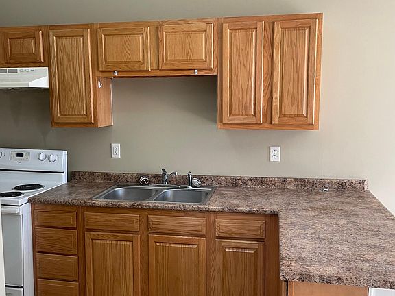 3rd image of 424 Holland Ave #4