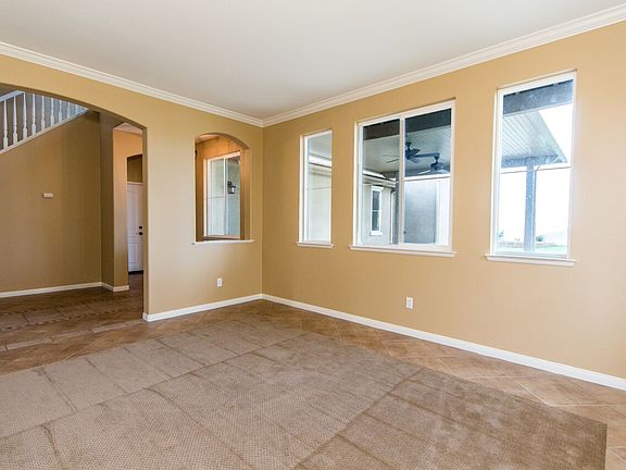 5th image of 27309 Ruby Grass Ct