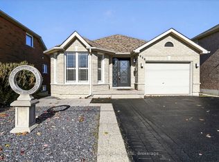 1840 Glenforest Blvd, Peterborough, ON K9K2P3
