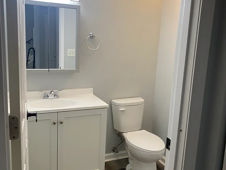 177 Uteg St #206C — Photo 45