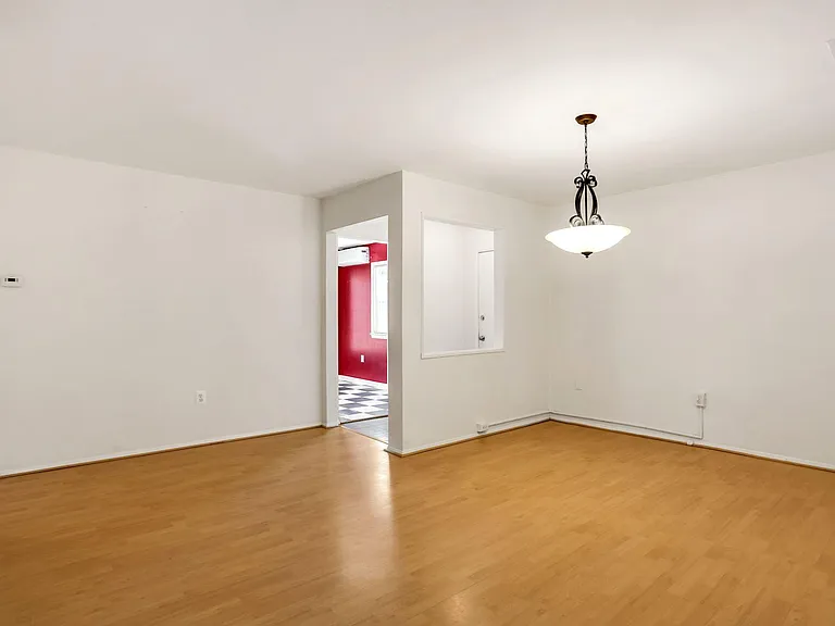 4903 Shirley St — Photo 10
