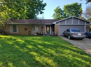703 Post St, Hewitt, TX 76643