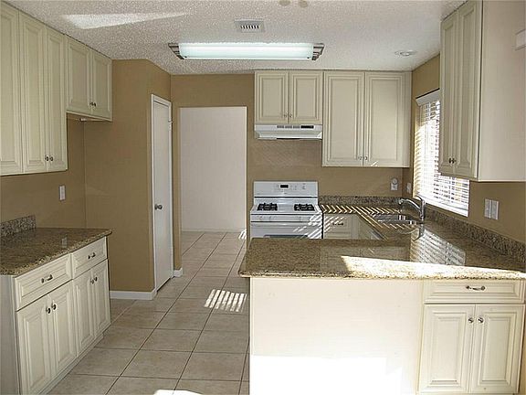 2nd image of 10623 Prospect Hill Dr