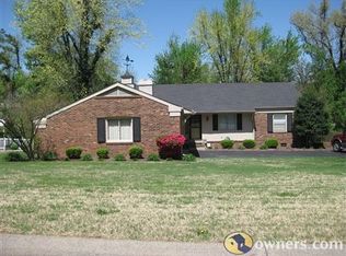 3634 Drury Ln, Paducah, KY 42001