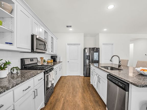 5th image of 2975 Cedeno Dr