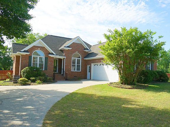 3rd image of 400 Knolls View Dr