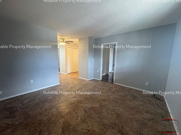 4th image of 255 E Main St APT 22