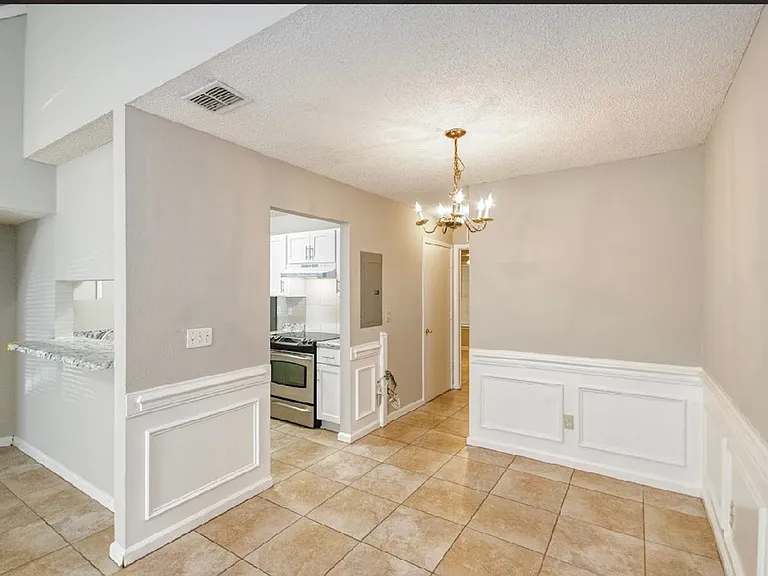 2912 Capital Park Dr — Photo 8