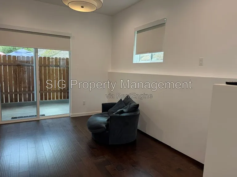 2748 Hollister Ter — Photo 18