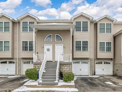 4131 Wood Hills Dr, Erie, PA, 16510