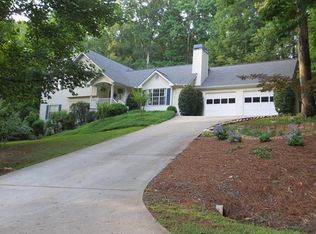 3141 Arrowhead Dr, Gainesville, GA 30506