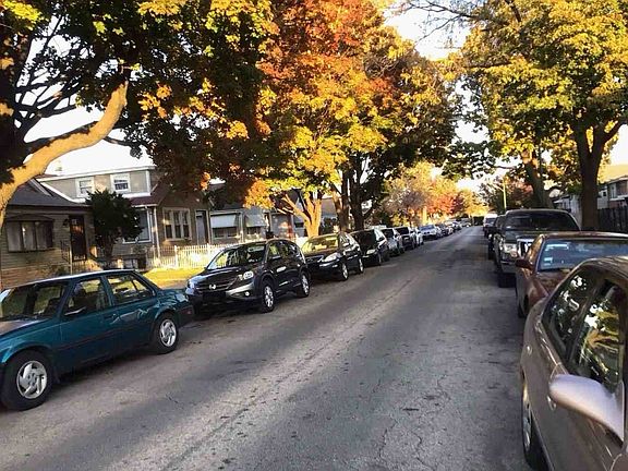 4th image of 3249 W 61st Pl