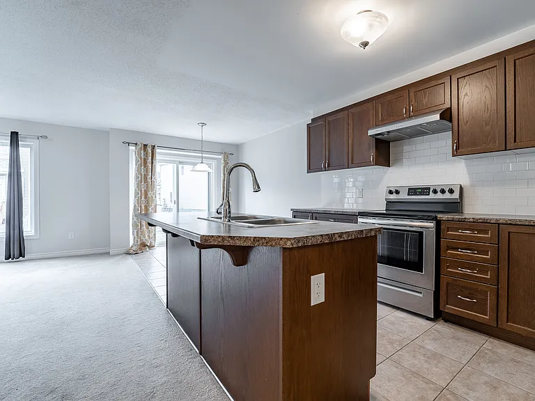 511 Nordmann Fir Ct #1 — Photo 4