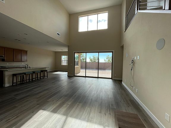 3rd image of 112 Aneto St