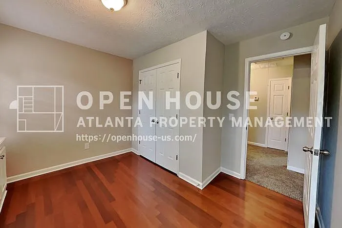 2100 Glenridge Ct — Photo 14