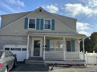 122A S Valley Rd, West Orange, NJ 07052